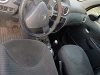 Gebraucht Citroën C3 88 PS (64 kW) 2008 Grau Kleinwagen
