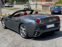 Usata Ferrari California 460 CV (338 kW) 2011 Grigio Cabrio