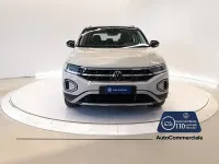 Usata VW T-Roc Style 150 CV (110 kW) 2022 Beige SUV