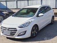 Usata Hyundai i30 GO! 110 CV (80 kW) 2017 Bianco Station wagon