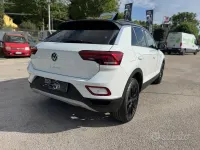 Usata VW T-Roc Life 110 CV (80 kW) 2023 Bianco SUV