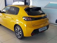 Usata Peugeot 208 Allure 102 CV (75 kW) 2021 Giallo Utilitaria