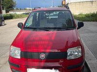 Usata Fiat Panda Active 69 CV (50 kW) 2011 Rosso Utilitaria