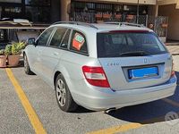 Usata Mercedes C220 170 CV (125 kW) 2008 Grigio Berlina