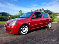 Usata Renault Clio R.S. 169 CV (124 kW) 2002 Utilitaria