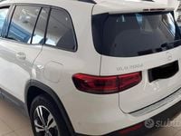 Usata Mercedes GLB200 150 CV (110 kW) 2022 Bianco SUV
