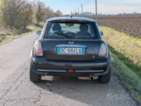 Usata Mini Cooper 116 CV (85 kW) 2006 Nero Utilitaria