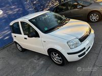 Usata Fiat Panda Active 69 CV (50 kW) 2012 Bianco Utilitaria