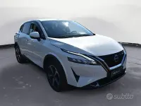 Usata Nissan Qashqai N-Connecta 140 CV (102 kW) 2023 Bianco SUV