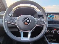 Usata Renault Clio V 90 CV (66 kW) 2024 Grigio Berlina