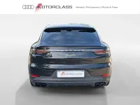 Usata Porsche Cayenne 462 CV (339 kW) 2023 Nero metallizzato SUV