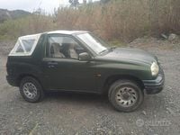 Usata Suzuki Vitara 94 CV (69 kW) 2001 Verde SUV