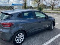 Usata Renault Clio V 101 CV (74 kW) 2021 Grigio Berlina