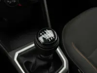 Usata Dacia Sandero Expression 101 CV (74 kW) 2023 Arancione Berlina