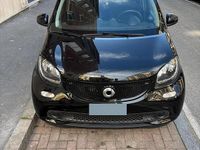 Begagnad Smart ForFour Passion 71 HK (52 kW) 2016 Svart Halvkombi