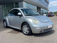 Usata VW Beetle 90 CV (66 kW) 2000 Grigio Utilitaria