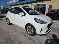 Usata Hyundai i10 67 CV (49 kW) 2023 Bianco Utilitaria