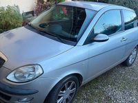 Usata Lancia Ypsilon 70 CV (51 kW) 2005 Utilitaria