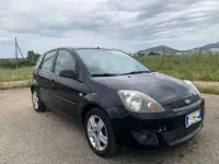Usata Ford Fiesta 75 CV (55 kW) 2008 Nero Utilitaria