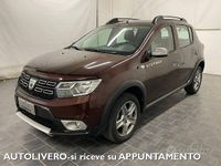 Usata Dacia Sandero Stepway 90 CV (66 kW) 2018 Marrone Berlina