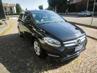 Usata Mercedes B180 122 CV (89 kW) 2016 Nero Utilitaria