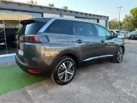 Usata Peugeot 5008 Allure 131 CV (96 kW) 2022 Grigio SUV