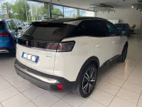 Usata Peugeot 3008 GT-line 181 CV (133 kW) 2022 Pearl white SUV