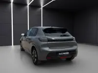 Usata Peugeot 208 Allure 101 CV (74 kW) 2025 Utilitaria