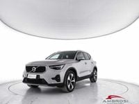 Usata Volvo XC40 Core 163 CV (119 kW) 2025 Argento SUV