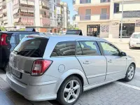 Usata Opel Astra Cosmo 90 CV (66 kW) 2009 Grigio Station wagon