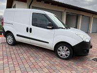 Usata Opel Combo 120 CV (88 kW) 2016 Monovolume