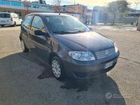 Usata Fiat Punto Classica 60 CV (44 kW) 2010 Grigio Berlina