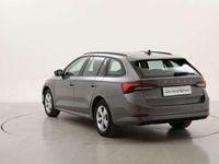 Usata Skoda Octavia Executive 116 CV (85 kW) 2022 Grigio Station wagon