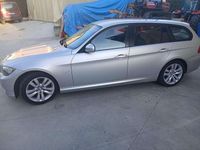 Usata BMW 318 143 CV (105 kW) 2011 Argento Station wagon