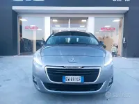 Usata Peugeot 5008 Allure 163 CV (119 kW) 2014 Grigio Monovolume