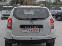 Usata Dacia Duster Lauréate 109 CV (80 kW) 2016 Bianco SUV