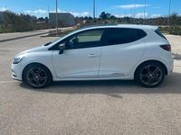 Begagnad Renault Clio IV GT-Line 110 HK (80 kW) 2017 Vit Sedan