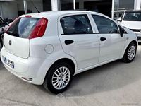 Usata Fiat Punto Easy 95 CV (69 kW) 2018 Bianco Utilitaria
