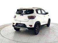 Usata Mahindra KUV100 87 CV (63 kW) 2025 Perla white SUV
