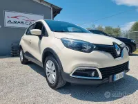 Usata Renault Captur 90 CV (66 kW) 2014 Beige SUV