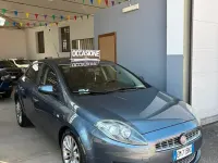 Usata Fiat Bravo Emotion 120 CV (88 kW) 2012 Blu Utilitaria