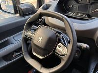 Usata Peugeot Rifter 131 CV (96 kW) 2020 Grigio Monovolume