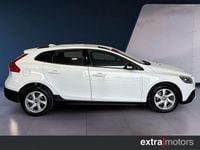 Usata Volvo V40 Business Edition 114 CV (83 kW) 2015 Bianco Utilitaria