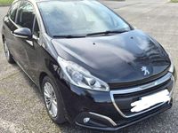 Usata Peugeot 208 Active 82 CV (60 kW) 2015 Utilitaria