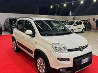 Gebraucht Fiat Panda 4x4 75 PS (55 kW) 2013 Weiß Kleinwagen