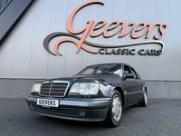 Usata Mercedes E500 326 CV (239 kW) 1991 Nero Berlina