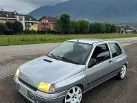 Usata Renault Clio 137 CV (100 kW) 1995 Utilitaria