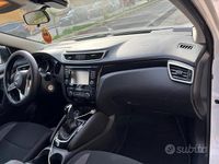 Usata Nissan Qashqai 131 CV (96 kW) 2018 Bianco SUV