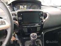 Usata Lancia Ypsilon 69 CV (50 kW) 2023 Grigio Utilitaria