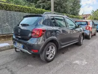 Begagnad Dacia Sandero Stepway 90 HK (66 kW) 2020 Grå Sedan